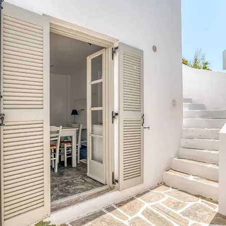 Apartment No 5 Ilios Naousa (Paros)